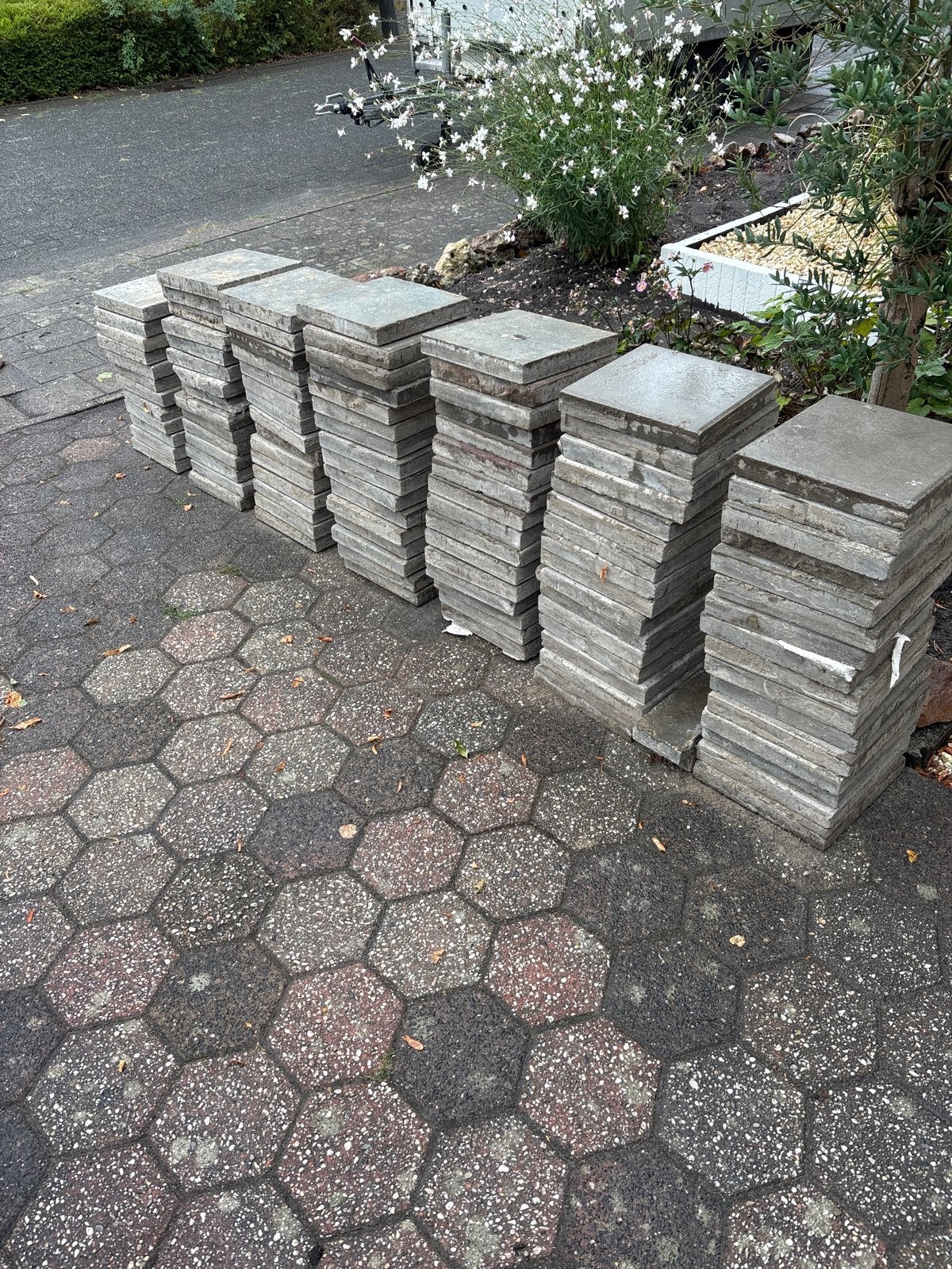 Gebruikte terrastegels - grijs beton, Ophalen, Gebruikt, 10 m² of meer, Beton
