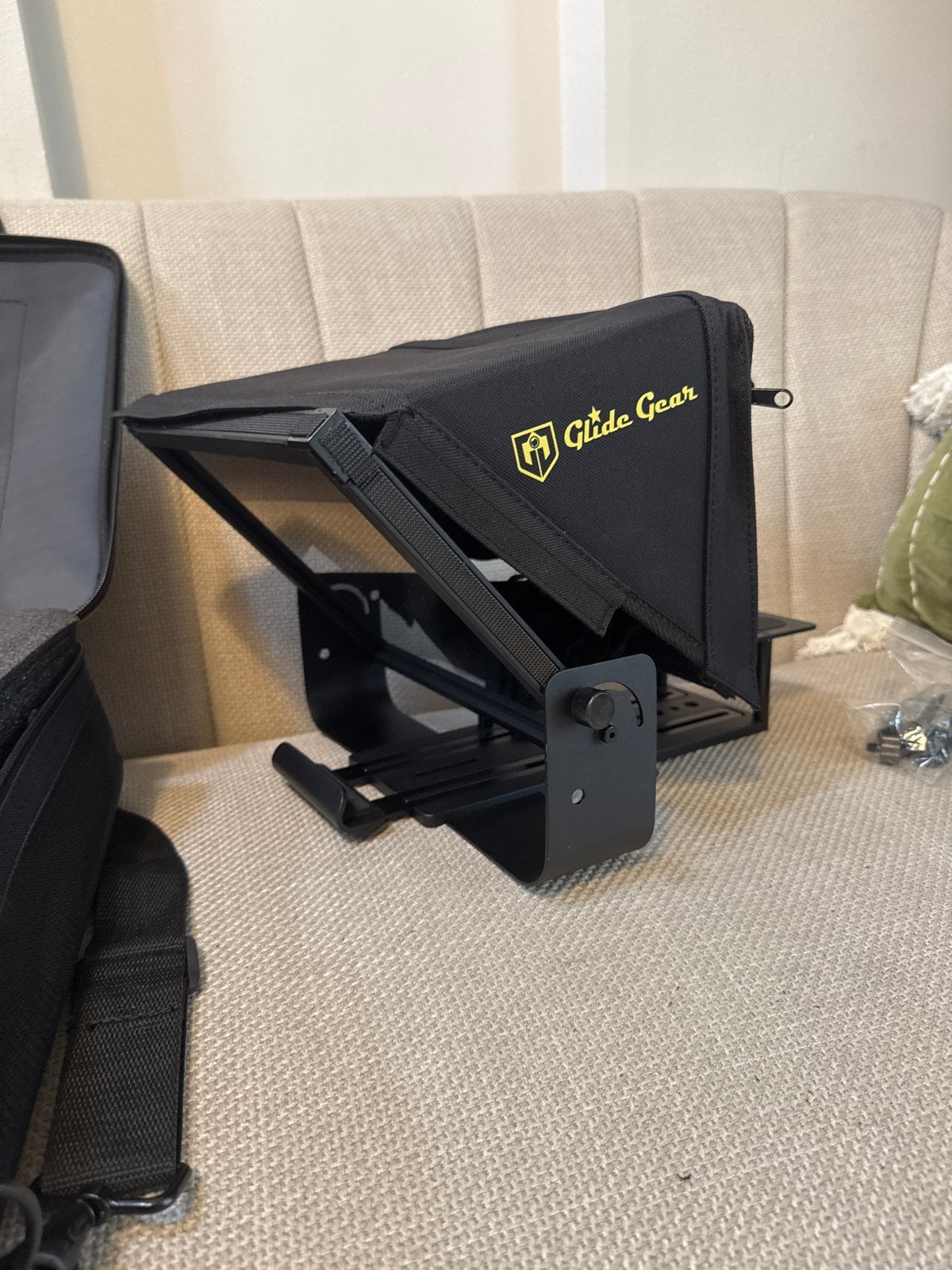 Glide Gear Teleprompter met draagtas, Audio, Tv en Foto, Fotografie | Fotostudio en Toebehoren, Ophalen of Verzenden, Zo goed als nieuw