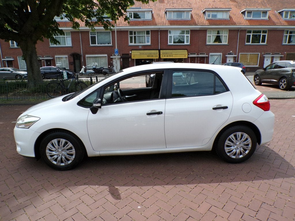 Toyota Auris 1.3 Comfort 2E EIGENAAR AANTOONBAAR (bj 2011), Voorwielaandrijving, Euro 5, Gebruikt, 4 cilinders