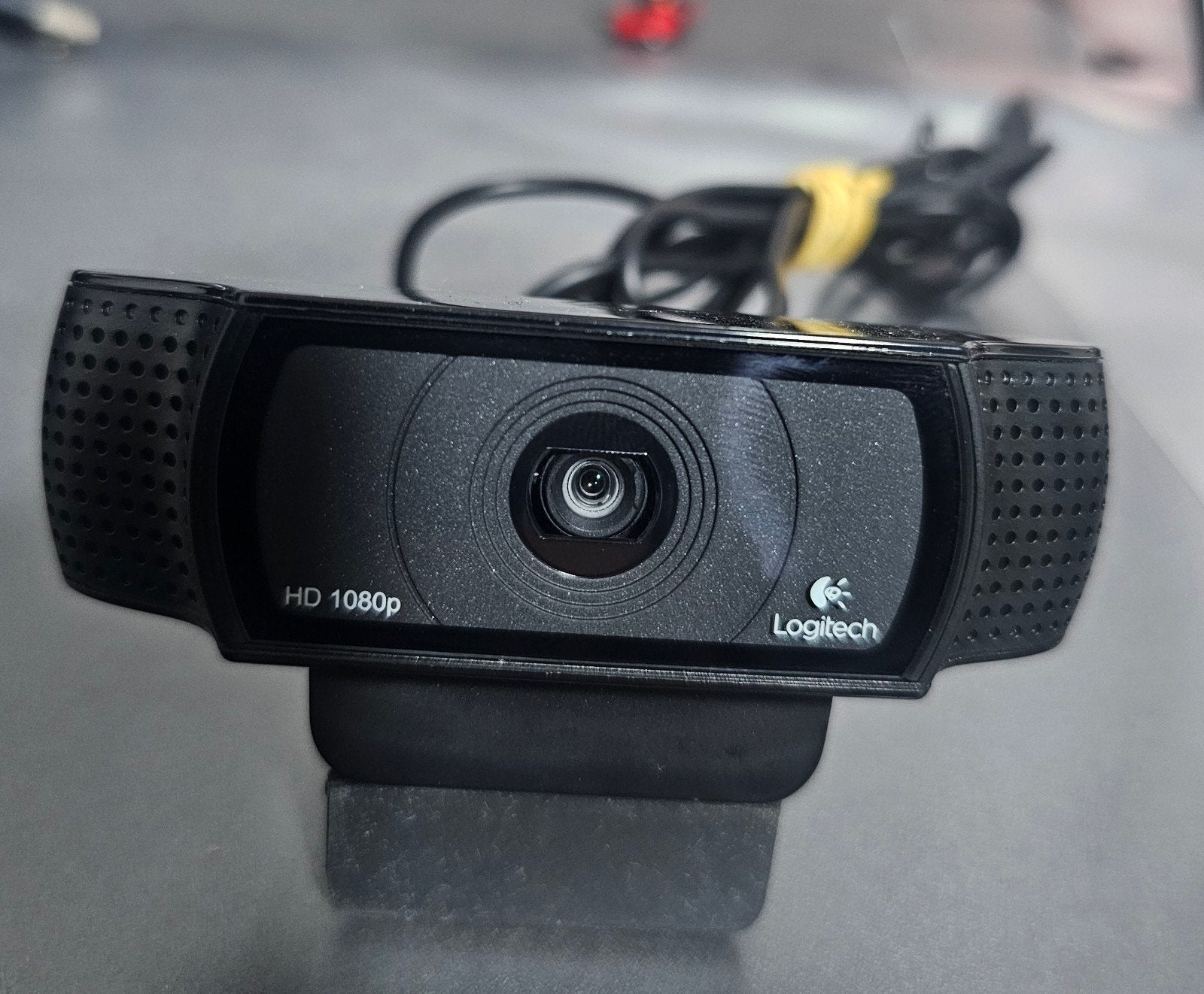 Logitech c920 1080 hd webcam, Ophalen of Verzenden, Zo goed als nieuw, Microfoon