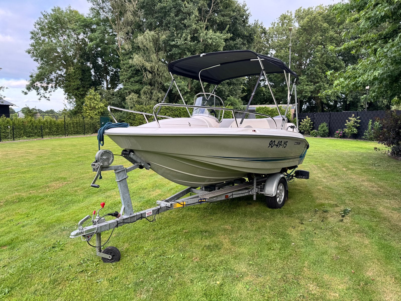 Quicksilver 425 in nieuwstaat Mercury 50 EFI Pega trailer, Watersport en Boten, Ophalen, Viertaktmotor, Zo goed als nieuw, Quicksilver
