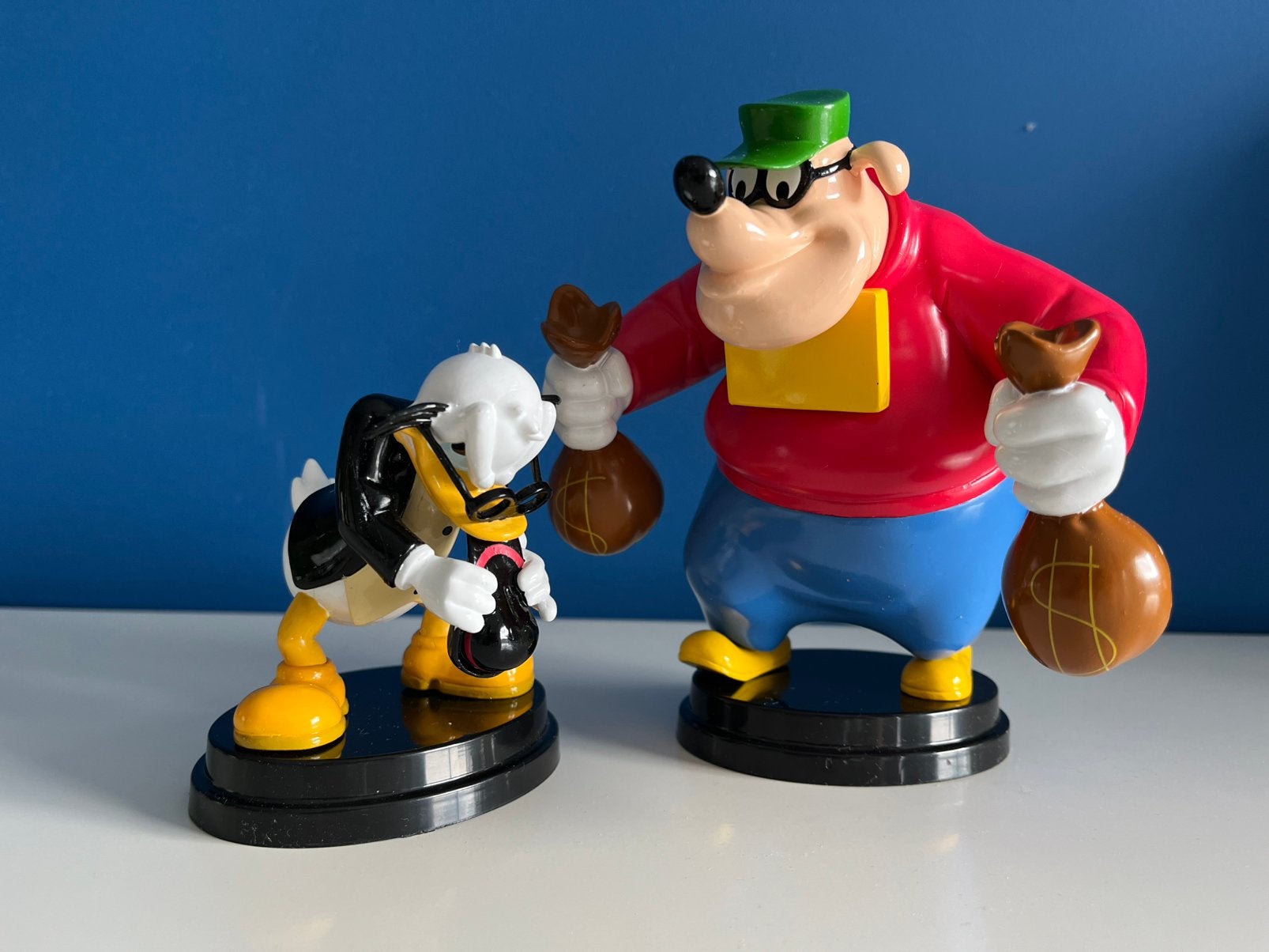 Rockerduck en Zware Jongen beelden - Disney Donald Duck, Ophalen of Verzenden, Donald Duck, Nieuw, Beeldje of Figuurtje