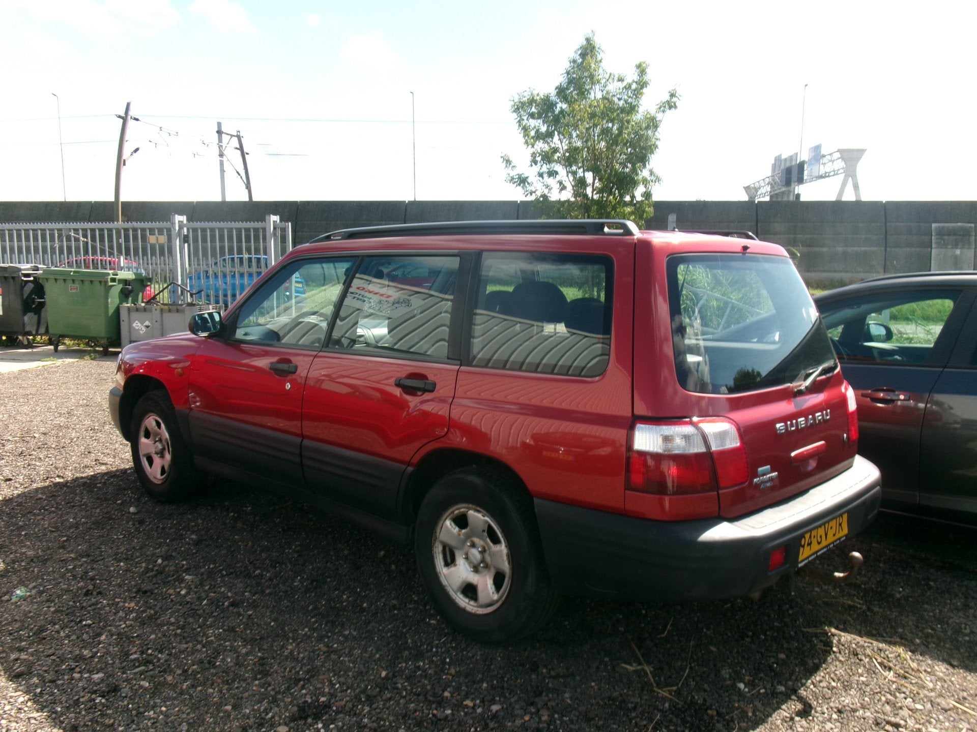 Foto 3 van Subaru Forester 2.0 AWD orgineel 189000 km (bj 2001)