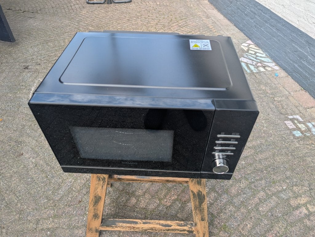 Nieuwe nooit gebruikte tomado combimagnetron tmc2302b/01, Ophalen, Combimagnetron, Nieuw, Draaiplateau
