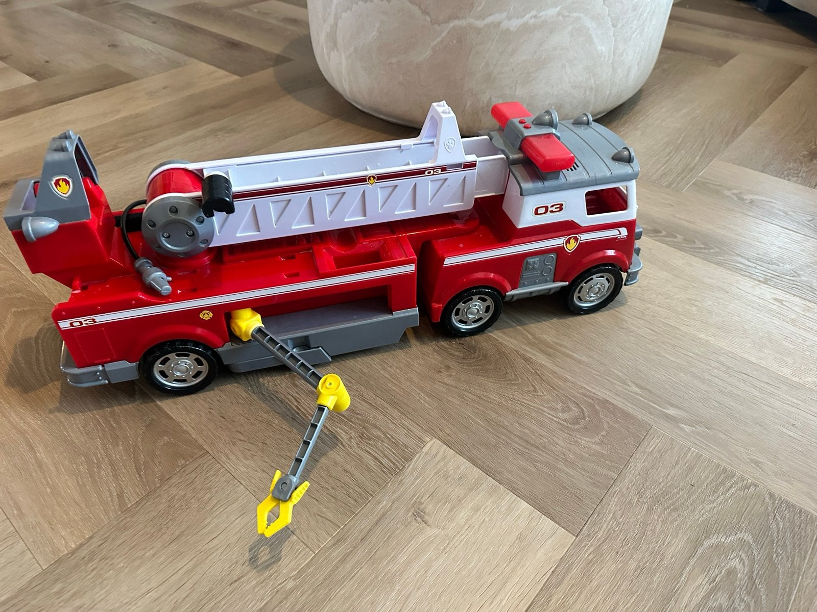 Paw Patrol Ultimate Rescue Brandweerwagen, Kinderen en Baby's, Ophalen, Zo goed als nieuw