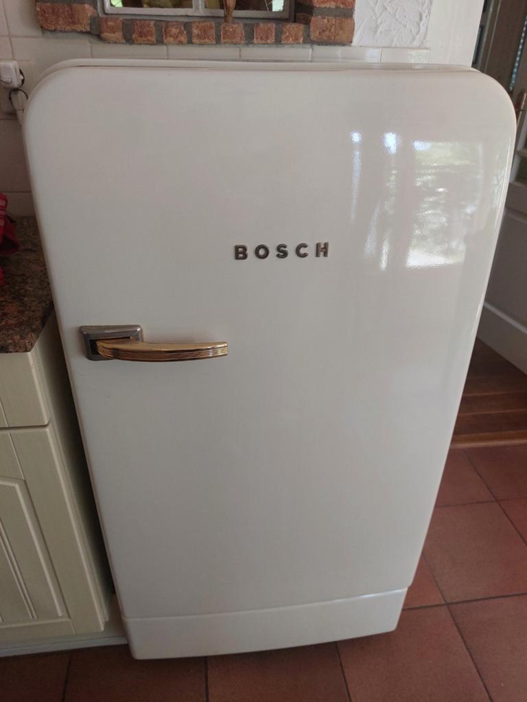 Bosch Classic Edition Koelkast met Vriesvak, Witgoed en Apparatuur, Koelkasten en IJskasten, Gebruikt, 120 tot 140 cm, 100 tot 150 liter