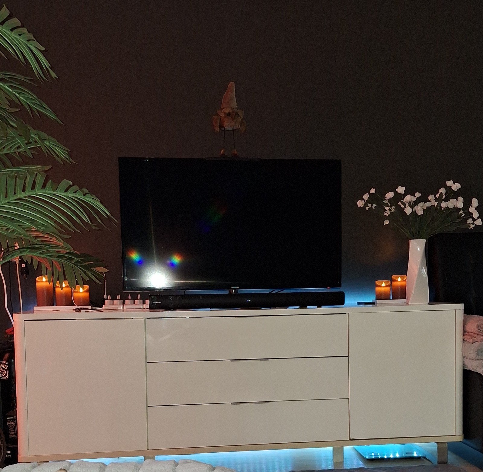 Wit Hoogglans Dressoir L200xH75xD50 op Metalen Poten - 200cm, Huis en Inrichting, Kasten | Dressoirs, Ophalen, Gebruikt, Met deur(en)