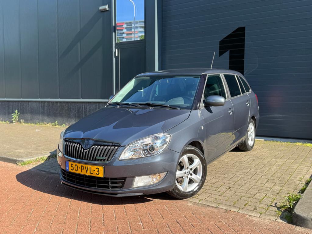 Skoda Fabia 1.2 TDI 55KW Combi Cruis! Airco! Apk!, Auto's, Skoda, Voorwielaandrijving, Zwart, Origineel Nederlands, Stationwagon