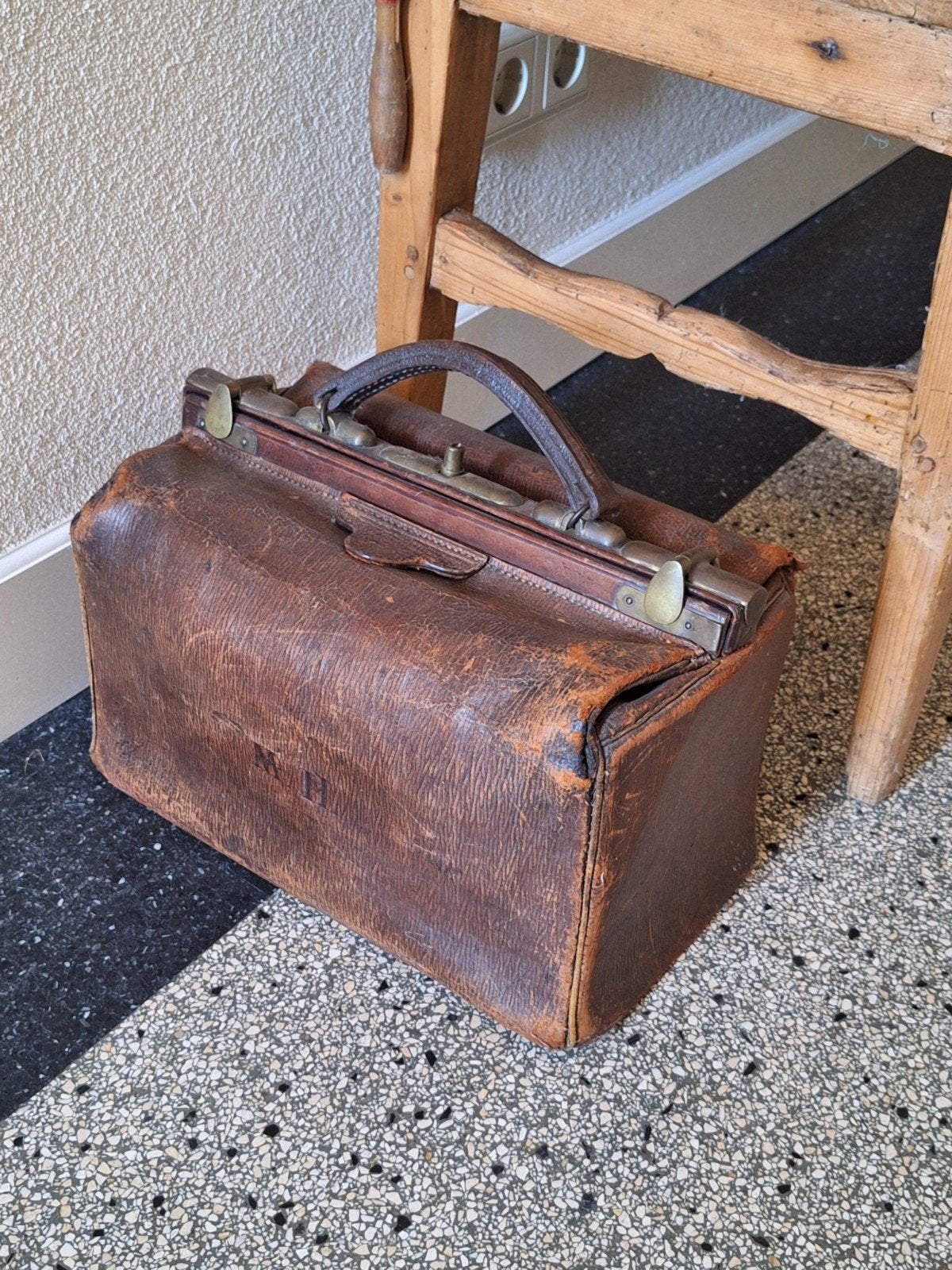 vintage leren dokterstas, Antiek en Kunst, Ophalen of Verzenden