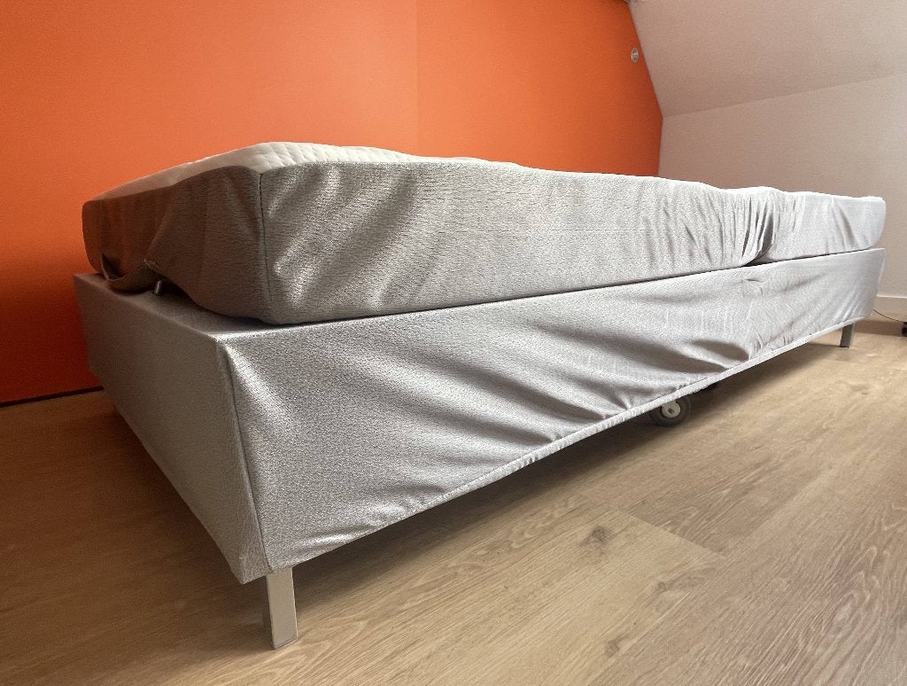 vouwbed in hotel uitvoering, Verstelbaar, 90 cm, Ophalen of Verzenden, Zo goed als nieuw