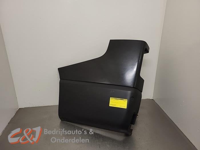 Bumperhoek links-achter van een Renault Trafic, Auto-onderdelen, Carrosserie en Plaatwerk, Gebruikt, -, Renault, -
