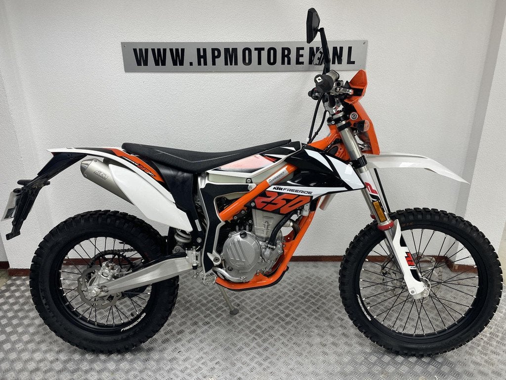 KTM FREERIDE 250 F 4T BOVAGGARANTIE 726 KM. ! 1e EIG., 250 cc, Bedrijf, Toermotor, KTM Sportmotorcycle Nederland