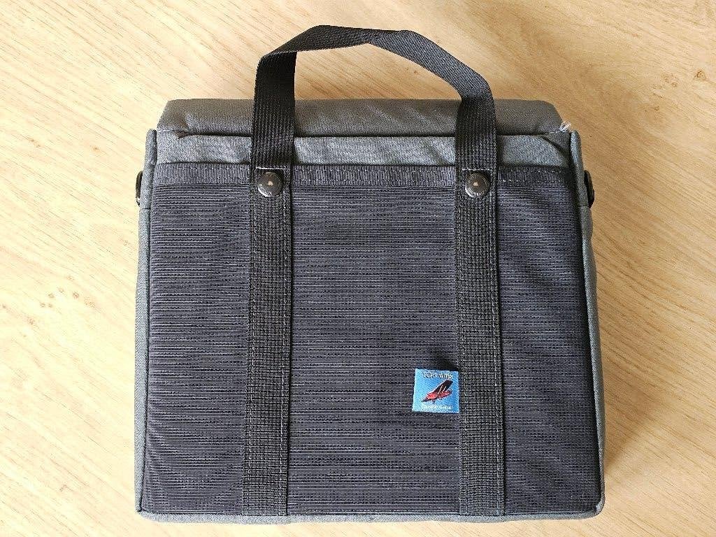 Tom Bihn Horizontal Brain Cell Size 7 laptop case, Ophalen of Verzenden, Gebruikt, Grijs, Overige merken