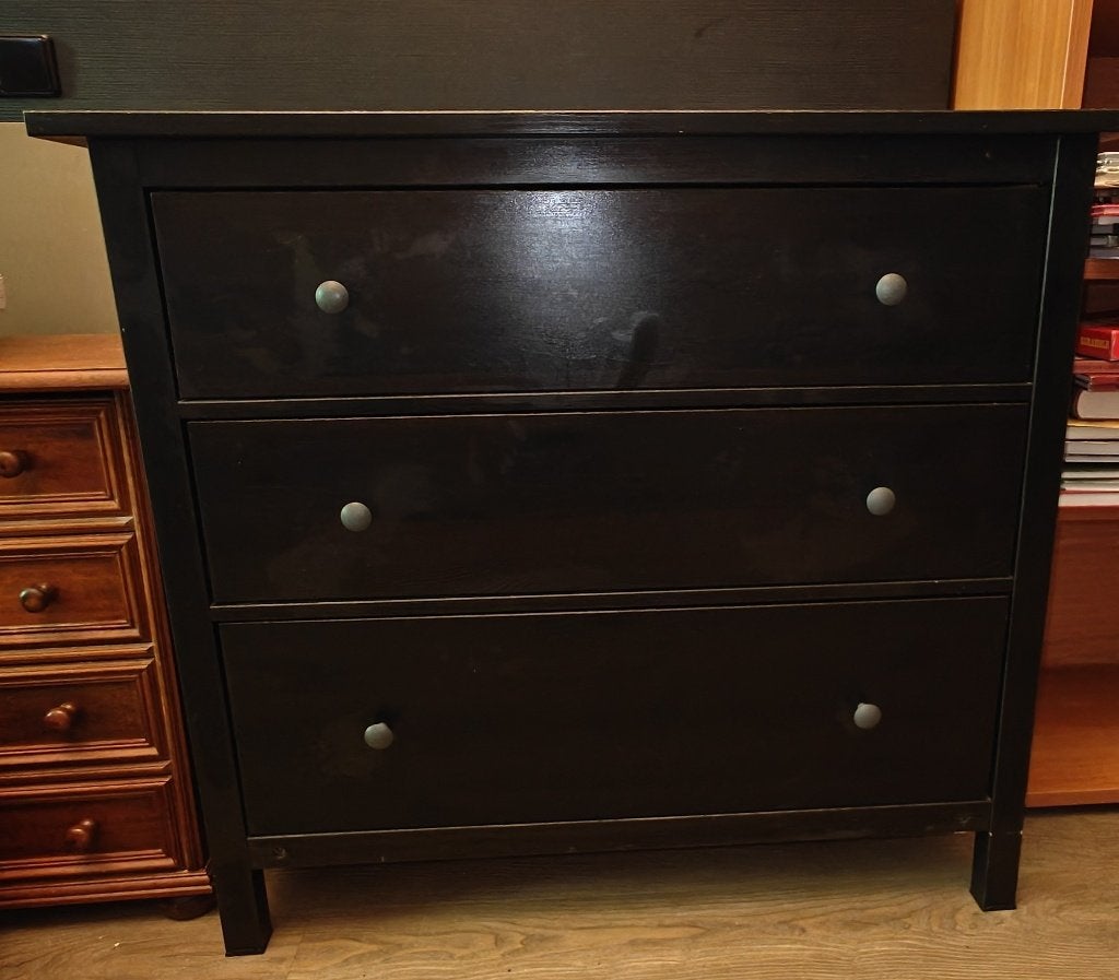 Ladekast Ikea Hemnes gratis, Ophalen, 100 tot 150 cm, Zo goed als nieuw, 3 of 4 laden