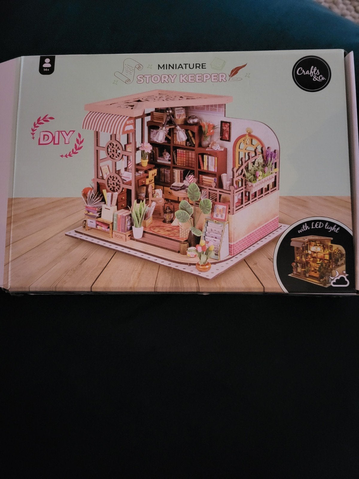 DIY Miniatuur Story Keeper Boekhandel met LED-licht, Verzamelen, Ophalen of Verzenden, Nieuw, Decoratie