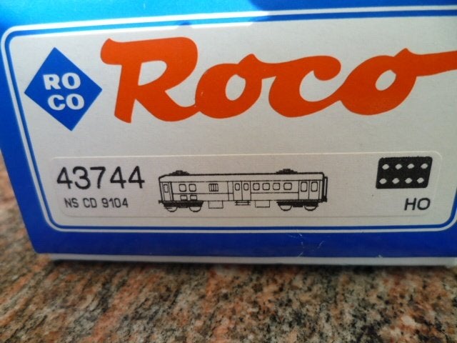 Roco NS blokkendoos 43744 motorwagen, Hobby en Vrije tijd, Modeltreinen | H0, Nieuw, Ophalen of Verzenden, NS, Roco