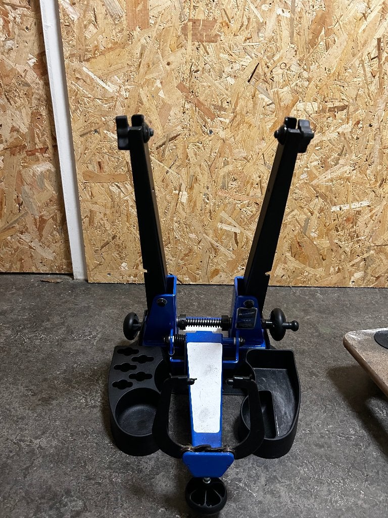 Park Tool TS-2.2 professionele wielrichter + TSB-2.2 voet, Ophalen of Verzenden, Zo goed als nieuw, Wielgereedschap