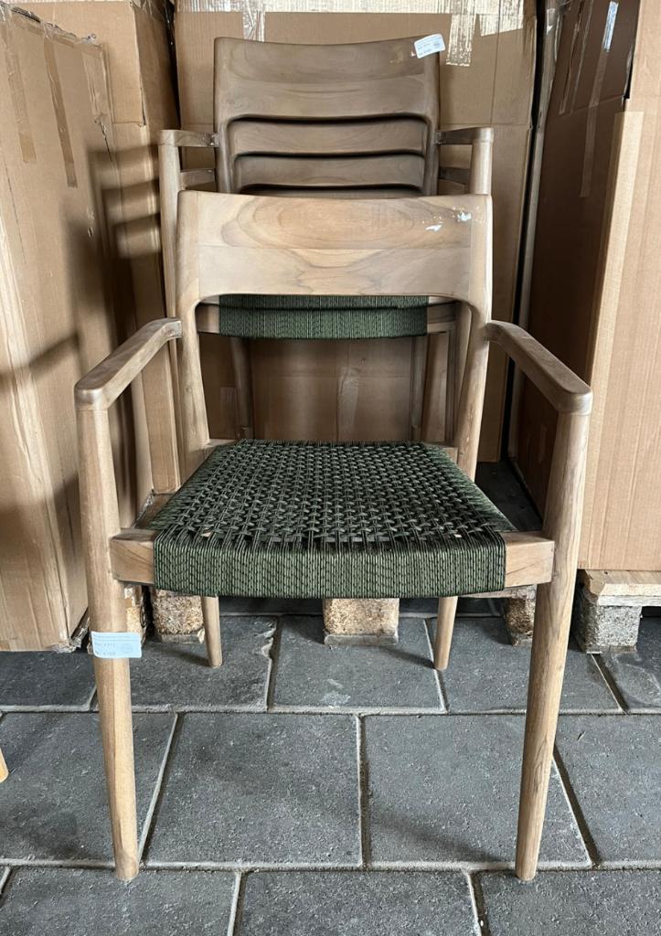 Raw Materials Freya Tuinstoel Teak Arm Set 4 €359 p stuk nu, Raw Materials, Nieuw, Ophalen of Verzenden, Bruin