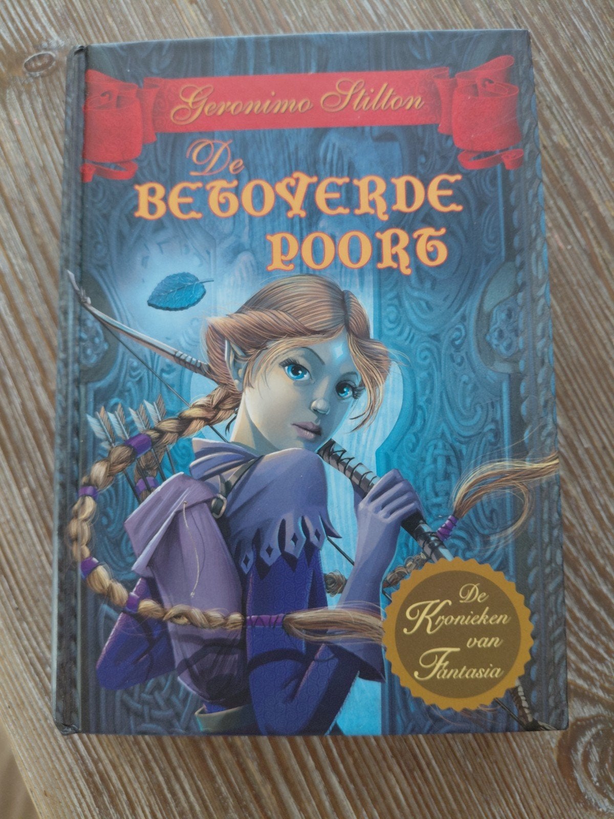 Geronimo Stilton - De Betoverde Poort, Boeken, Kinderboeken | Jeugd | 10 tot 12 jaar, Ophalen of Verzenden, Zo goed als nieuw
