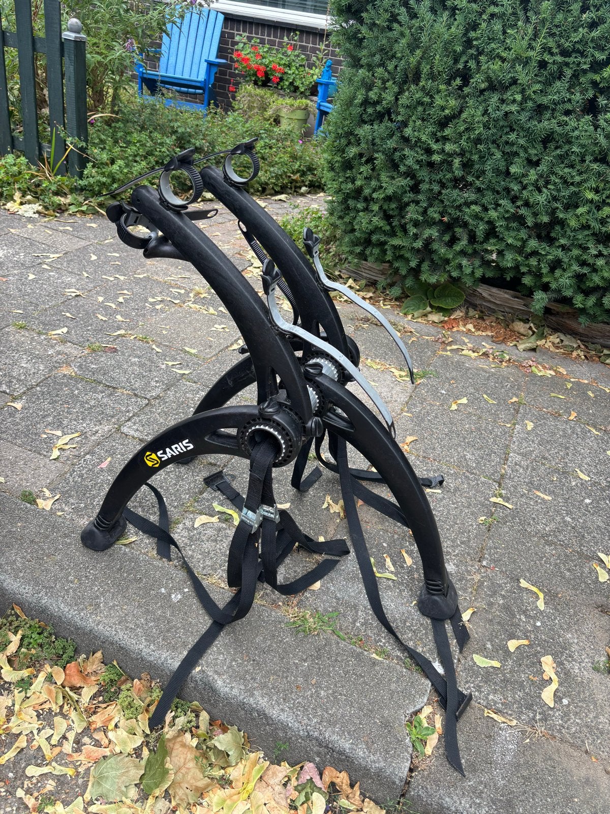 Saris Bones 2 fietsendrager voor achterklep, Ophalen, 2 fietsen, Gebruikt, Achterklepdrager