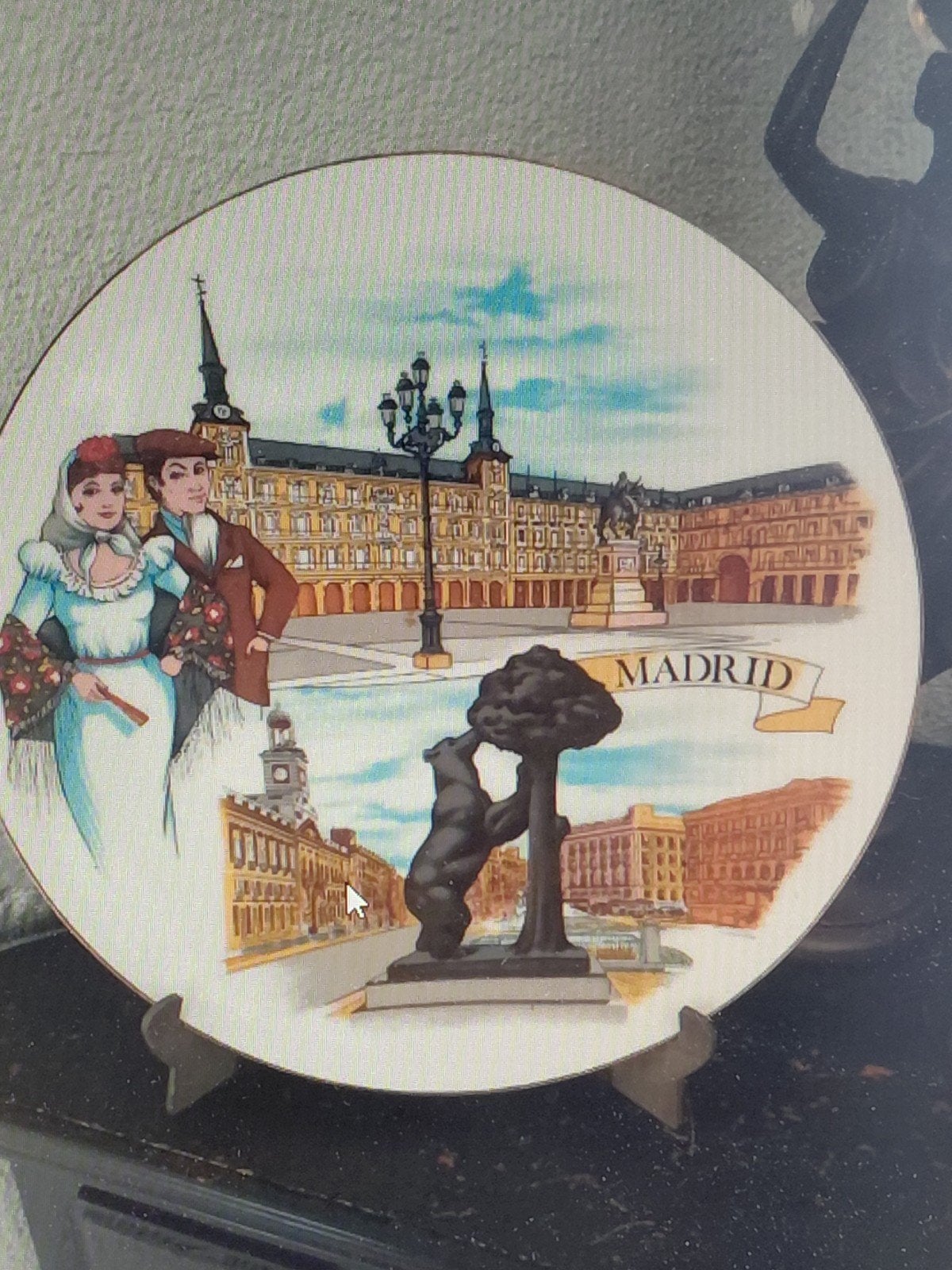 Decoratief porseleinen bord Madrid - L'Estel, 25 cm, Klassiek, Zo goed als nieuw, Wandbord of Wandpaneel