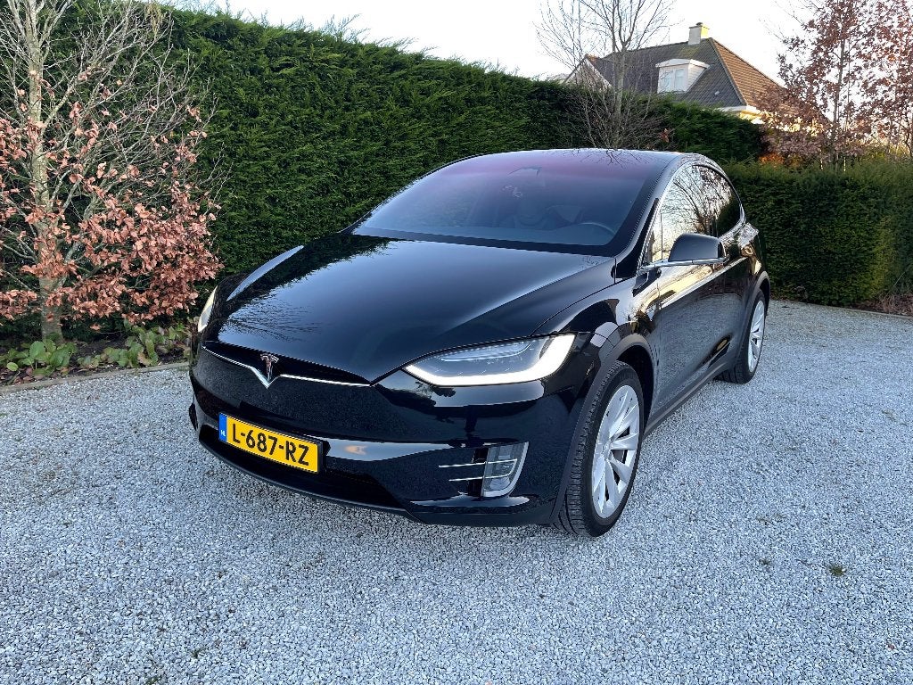 Tesla Model X 2017 75D 7p, Model X, Zwart, 124 €/maand, 2327 kg