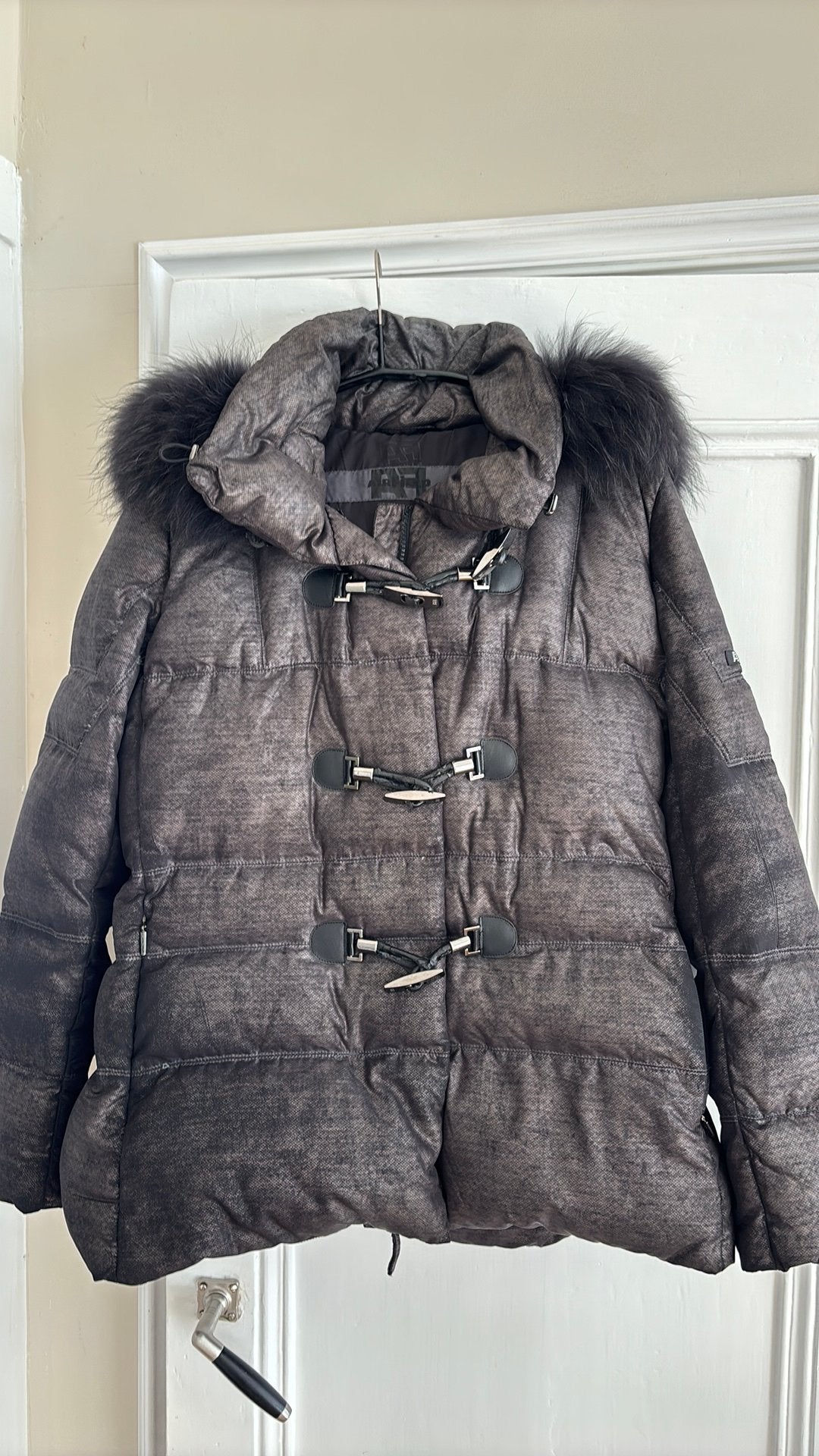 Airfield wi terjas dons/bont met capuchon maat D40, Verzenden, Gedragen, Maat 38/40 (M), Bruin