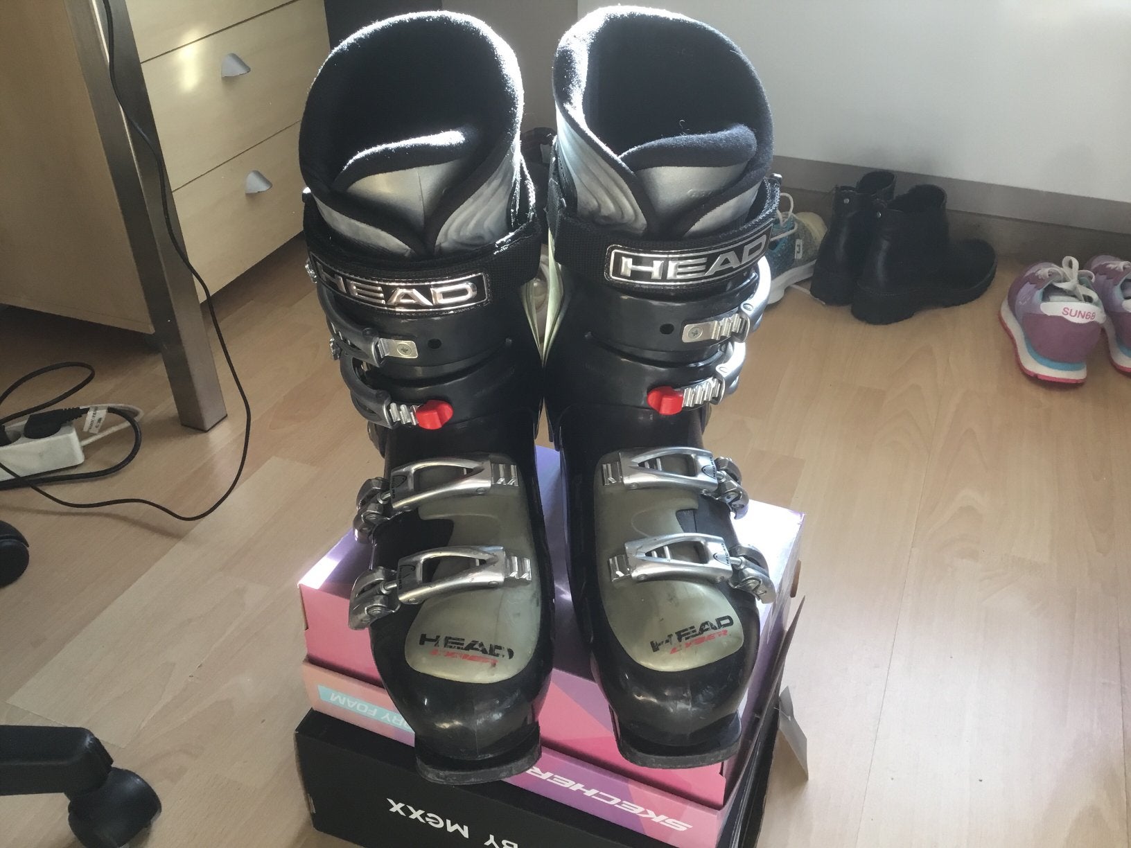 Skischoenen, HEAD cyber C9.5,, Sport en Fitness, Gebruikt, Schoenen, Ophalen of Verzenden, Skiën