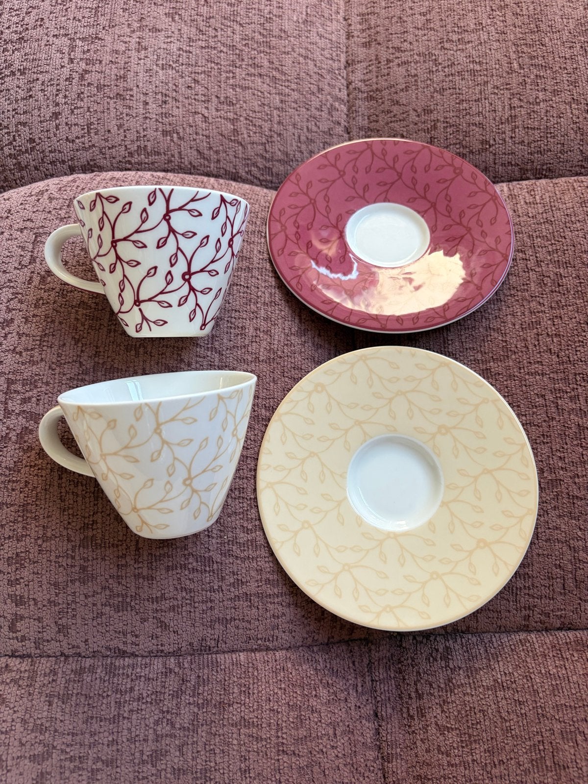 2x Villeroy & Boch Caffe Club Floral kop en schotel, Villeroy & Boch, Ophalen of Verzenden, Zo goed als nieuw, Modern