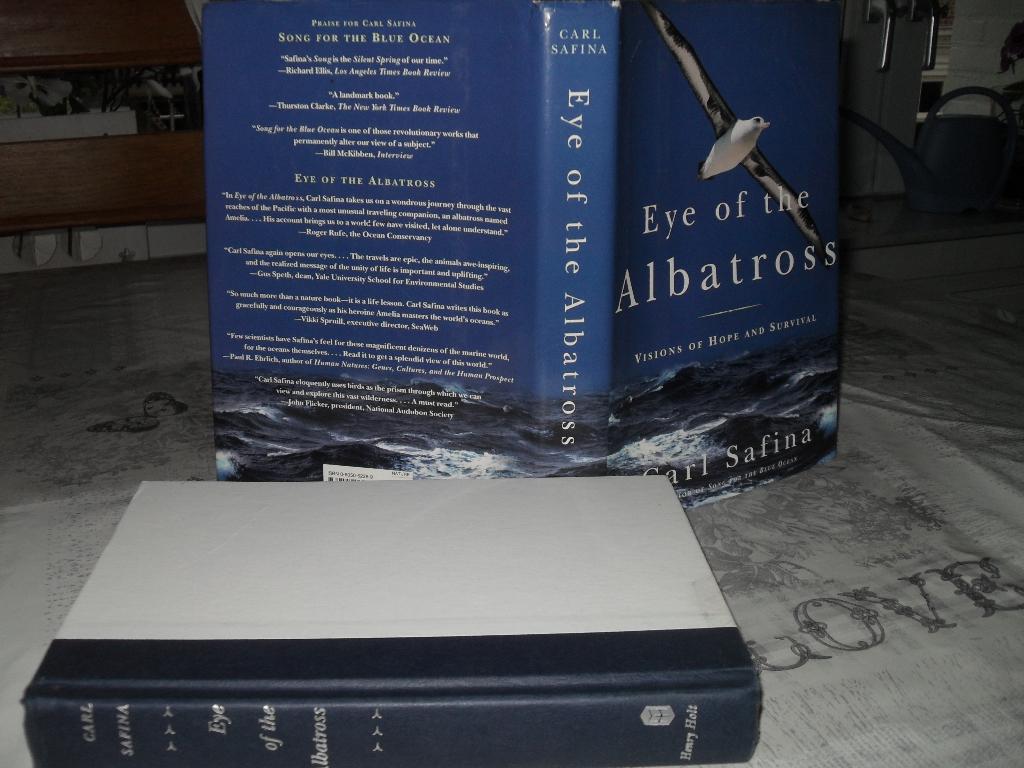 BOEK CARL SAFINA-EYE OF THE ALBATROSS., Ophalen of Verzenden, Zo goed als nieuw, Los deel, Carl Safina.