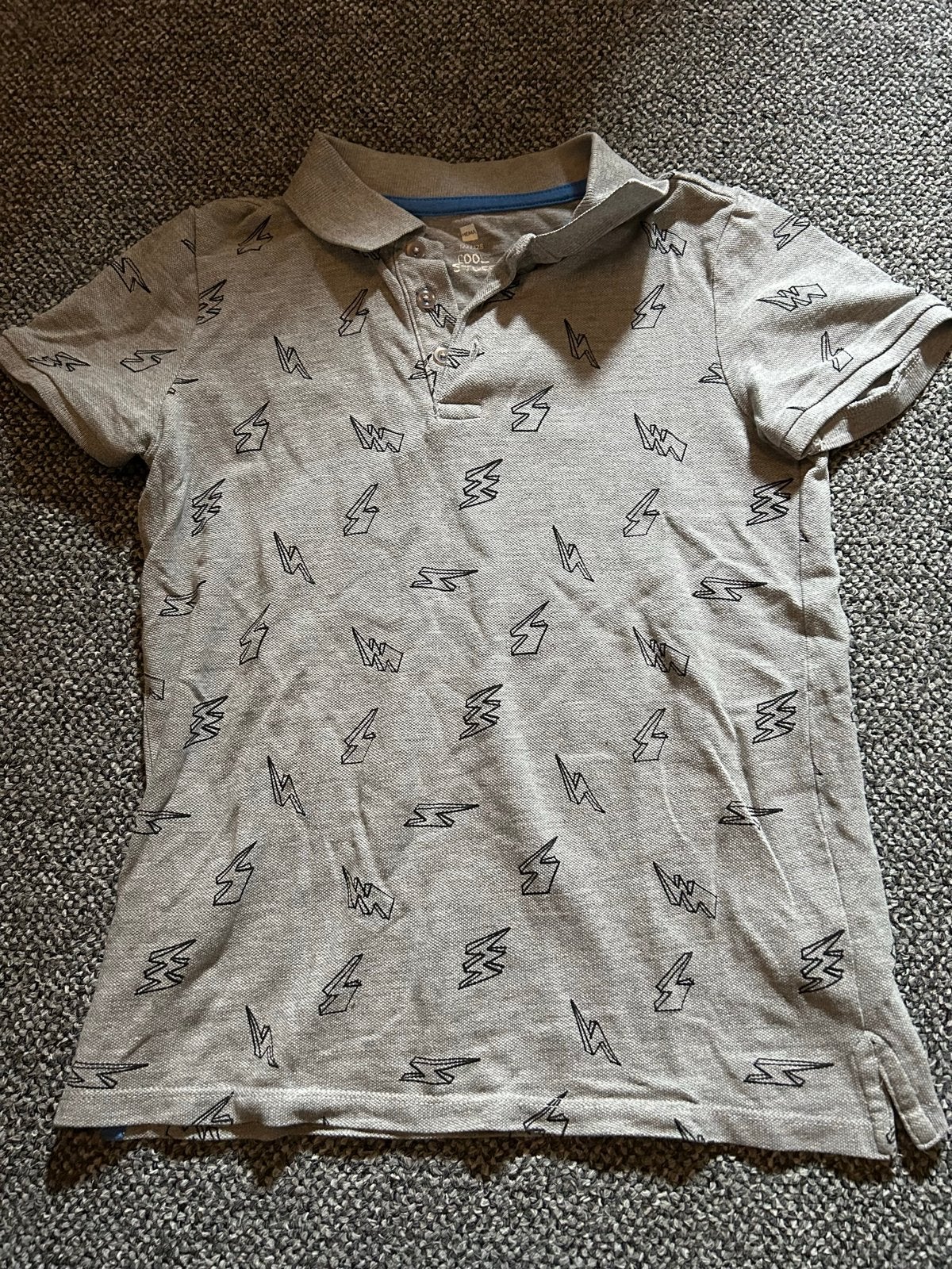 Hema polo shirt korte mouwen maat 122/128, Kinderen en Baby's, Ophalen of Verzenden, Gebruikt, Jongen, Shirt of Longsleeve