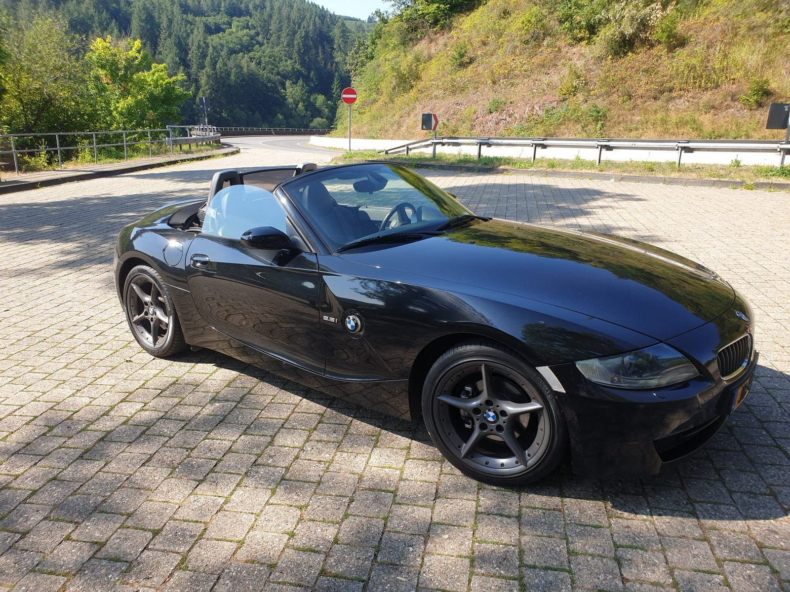 BMW Z4 2.5 I Roadster AUT 2006 Zwart, Automaat, Achterwielaandrijving, Zwart, 2497 cc