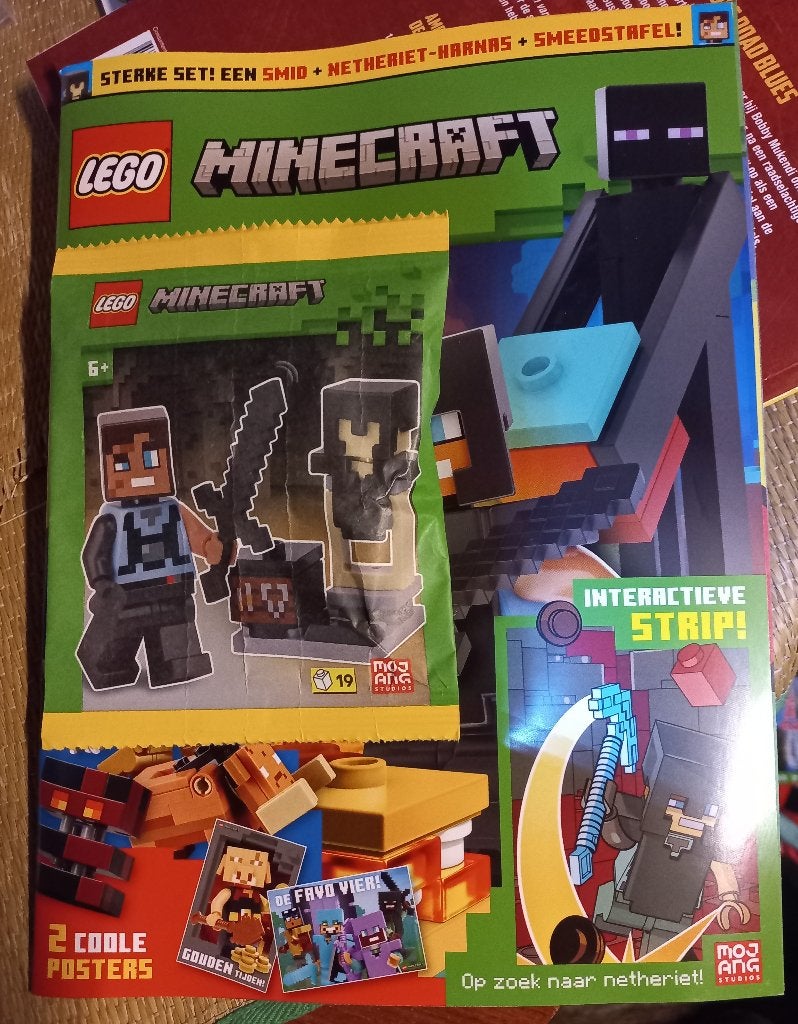 Lego Minecraft Smit harnas smeedtafel , magazine met de mini, Ophalen of Verzenden, Nieuw, Inclusief minifiguren