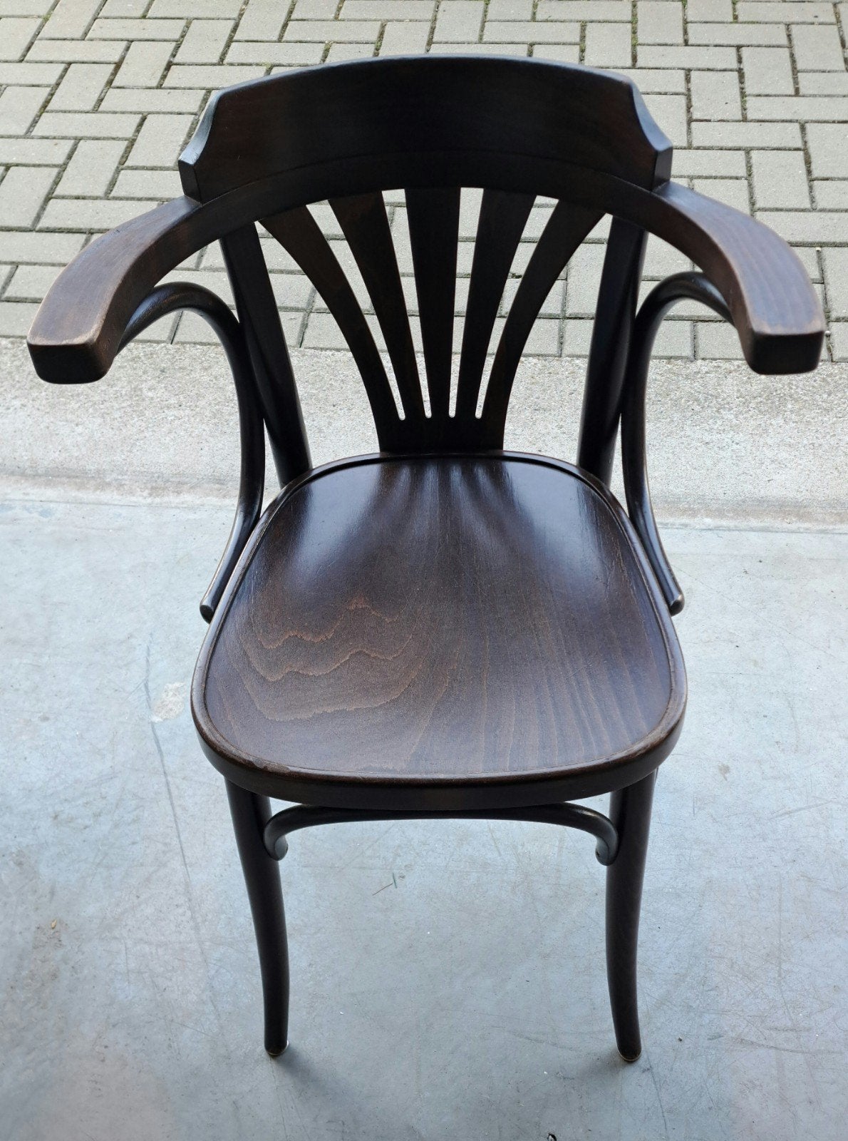 Thon bentwood armstoelen waaier oud bruin café st1006, Ophalen, Bruin, Eén