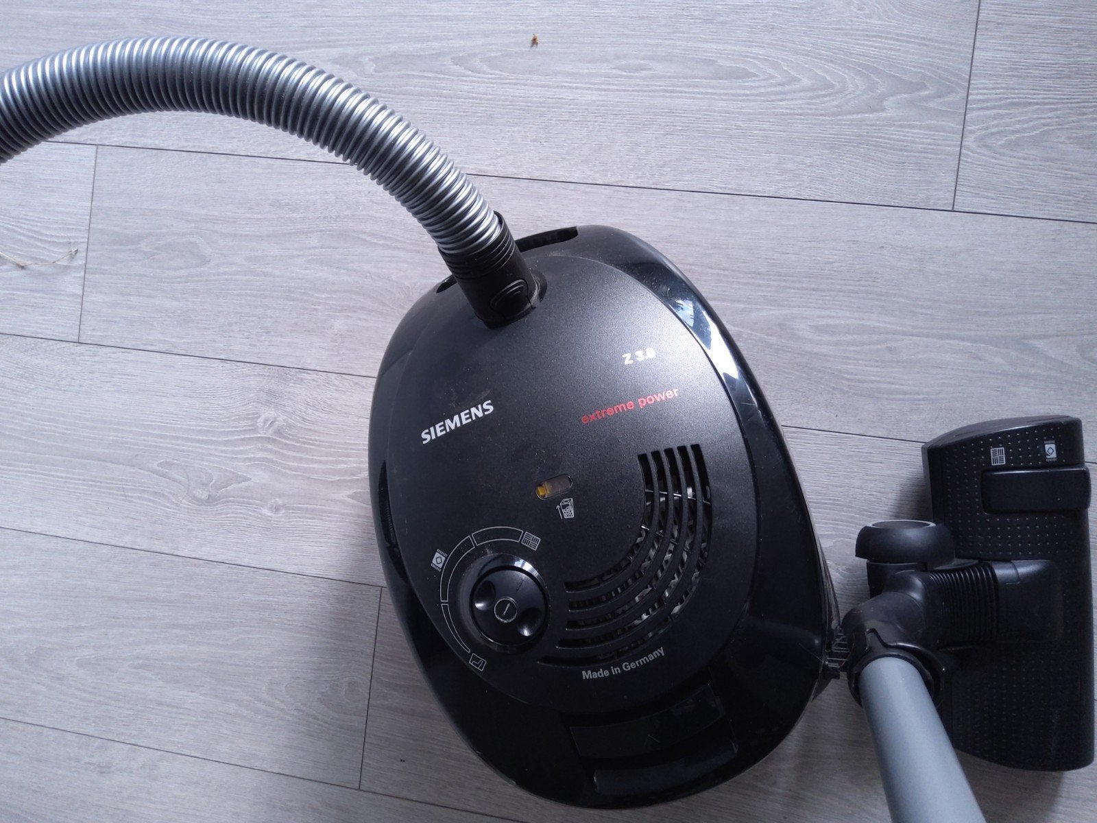 ik verkoop tweedehands stofzuiger merk van  Siemens, Stofzak, Siemens, Gebruikt, Ophalen of Verzenden