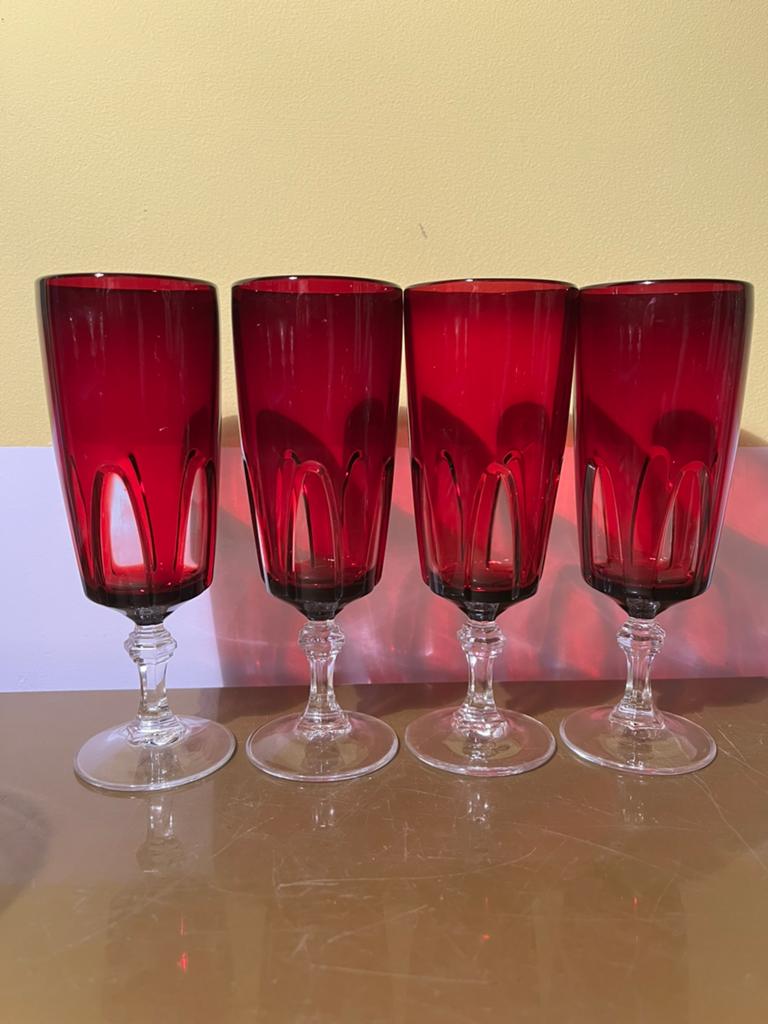 VINTAGE. —. CRISTAL D’ARQUES LUMINARC  —. RUBY RED. —  1970., Ophalen of Verzenden, Zo goed als nieuw, Overige typen