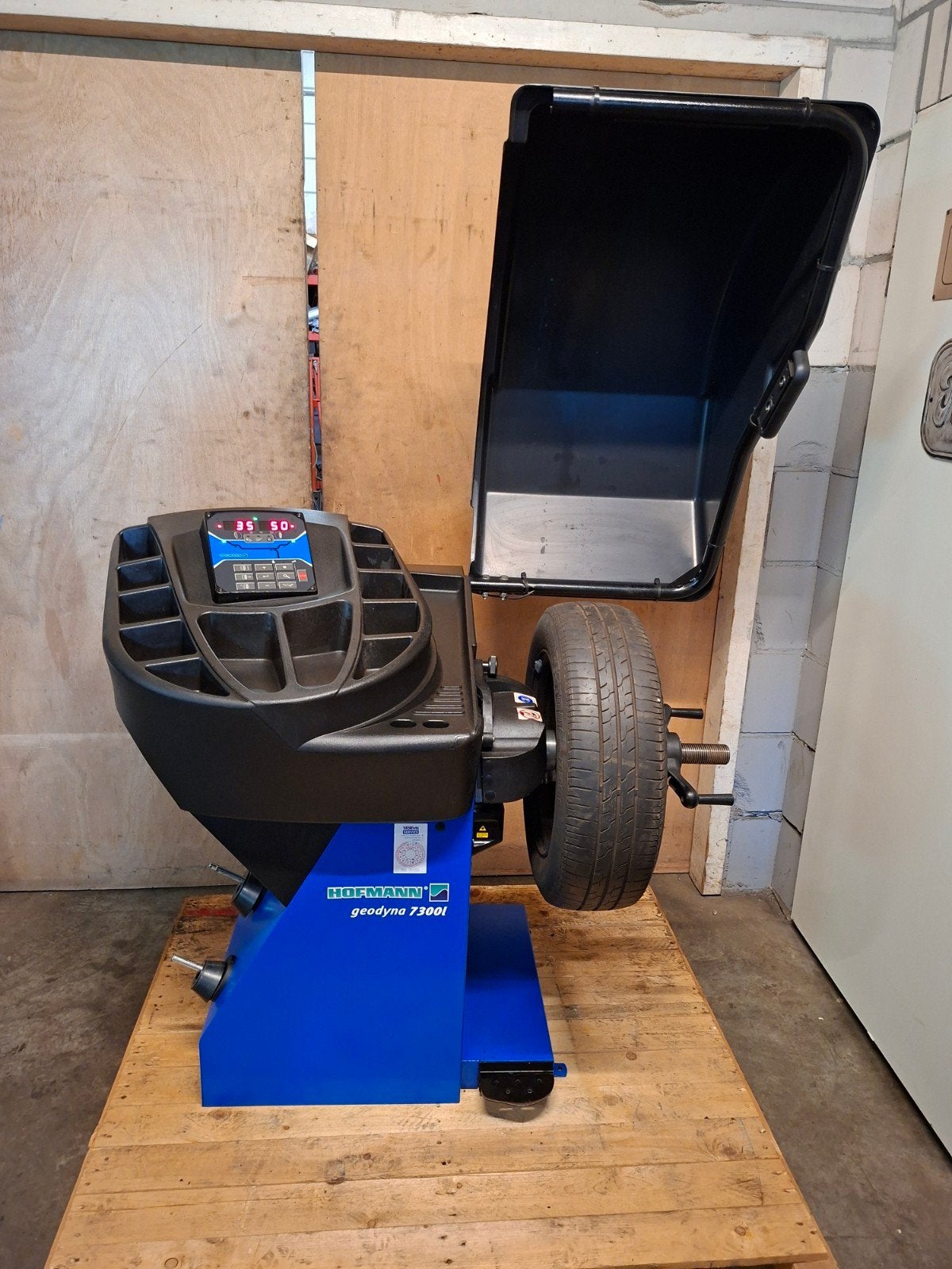 balanceer machine Hofmann geodyna 7300 L laser spotter, Ophalen