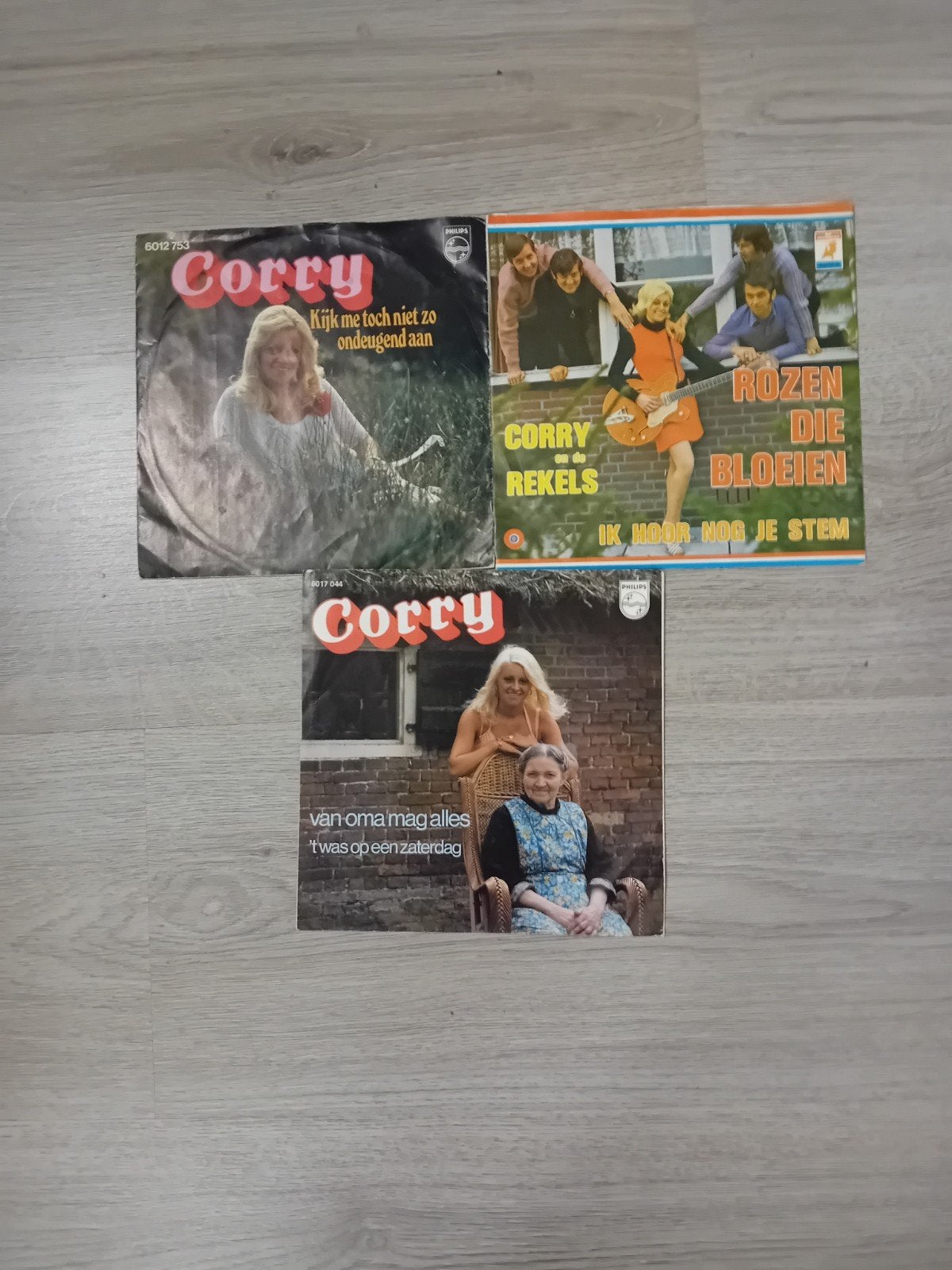 Corry en de Rekels - 3x 7 inch vinyl singles, Gebruikt, Fotohoes, 7 inch, Ophalen of Verzenden
