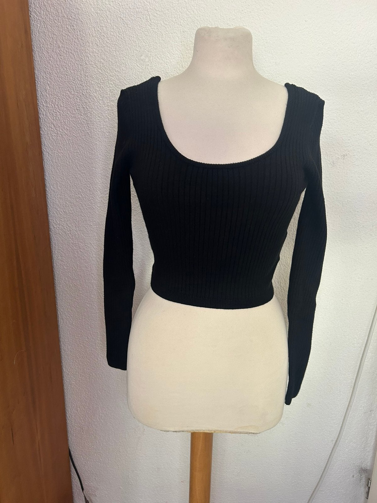 Cropped dames truitje | Clockhouse | maat M | zwart | nieuw, Maat 38/40 (M), Zwart, Nieuw, Ophalen of Verzenden