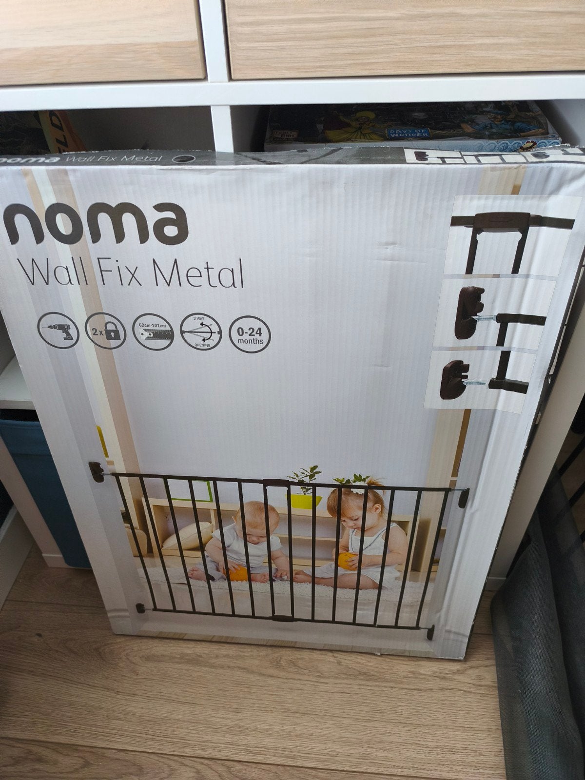 3x Noma Wall Fix Traphekje (1 nieuw, 2 gebruikt), Ophalen, Nieuw, Metaal of IJzer, Schroefhekje