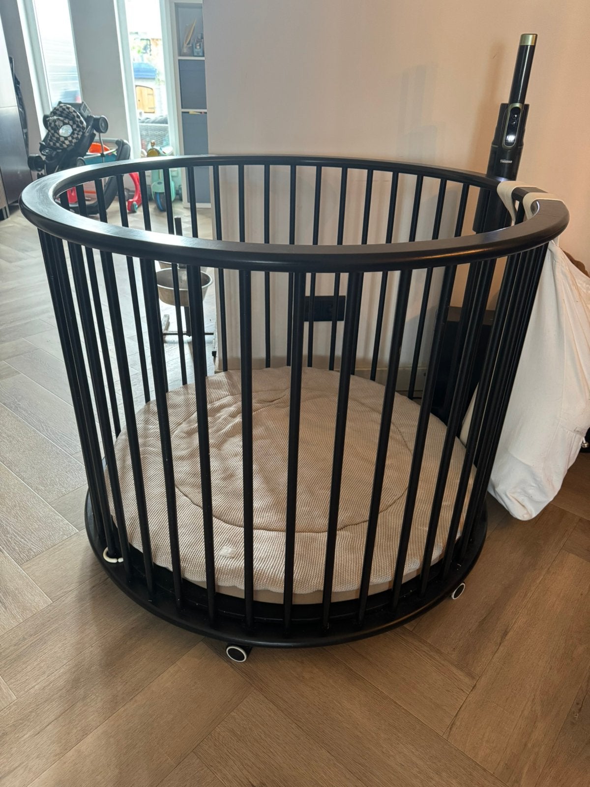 Ronde box merk Bopita, Kinderen en Baby's, Boxen, Ophalen of Verzenden, Zo goed als nieuw, Rond, Boxkleed