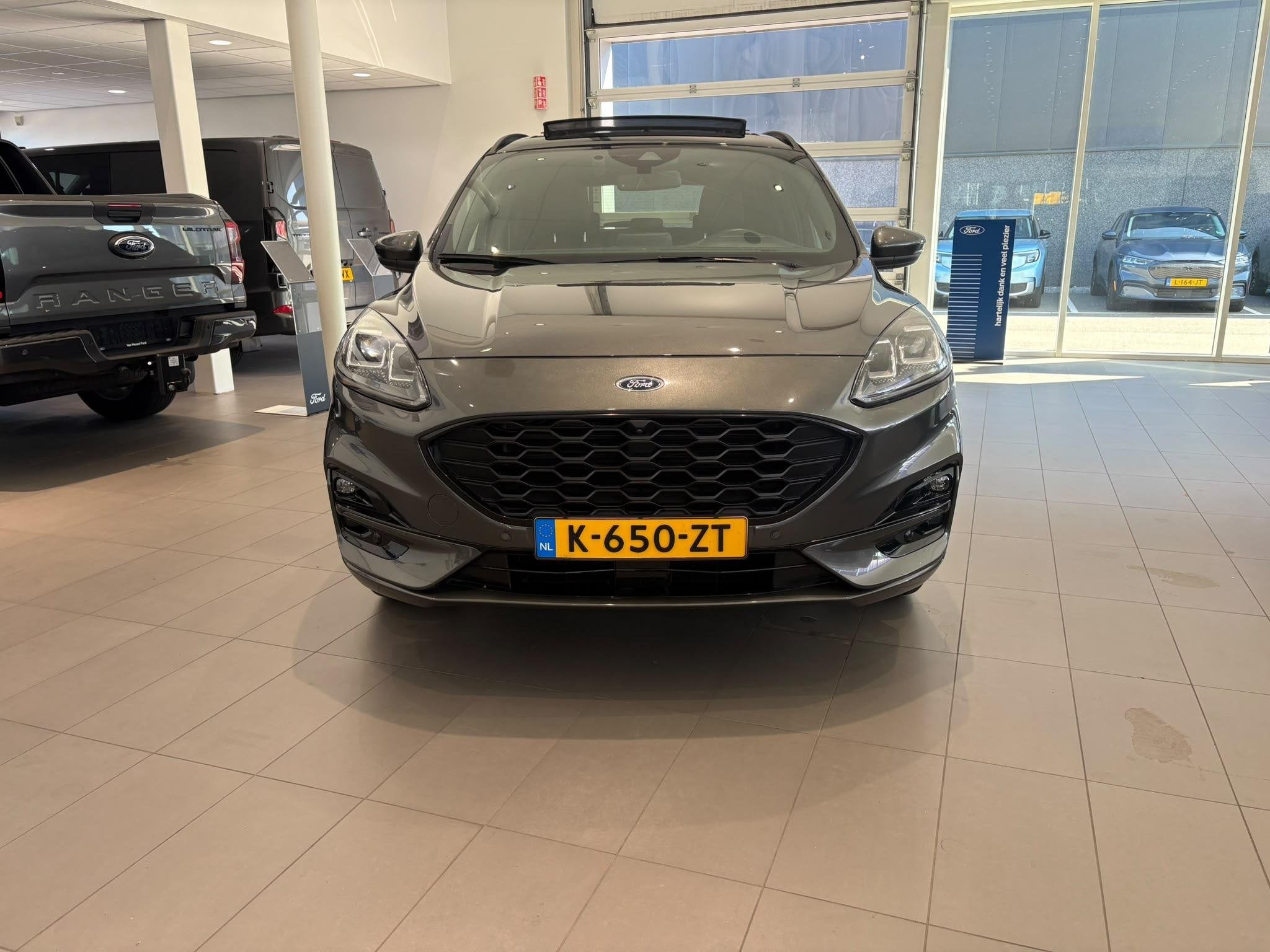 Ford Kuga 2.5 PHEV ST-Line X APPLE CARPLAY | PANORAMA DAK |, 12 maanden, 14 kWh, Gebruikt, Euro 6