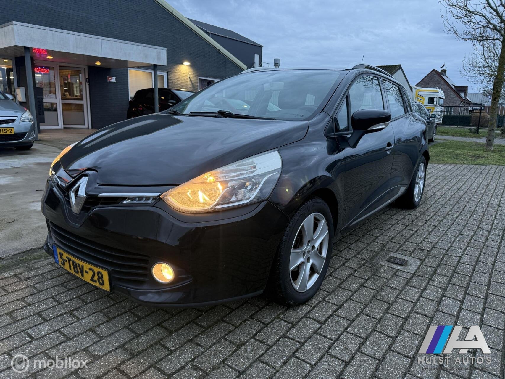 Renault Clio Estate 1.5 dCi Dynamique 2014 Clima/Navi/Lmv/PD, Auto's, Voorwielaandrijving, Euro 5, Gebruikt, Zwart