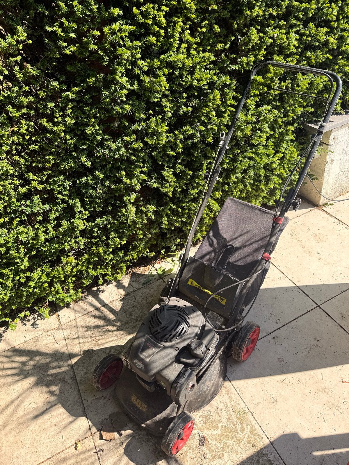Benzine Grasmaaier - Opknapper - Briggs & Stratton 450E, Ophalen, Cirkelmaaier, Gebruikt, Opvangbak
