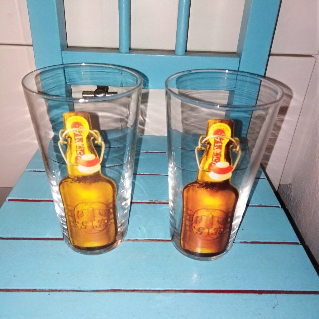 Grolsch bierglazen 2 stuks met afbeelding grolsch fles, Ophalen, Gebruikt, Glas of Glazen, Grolsch