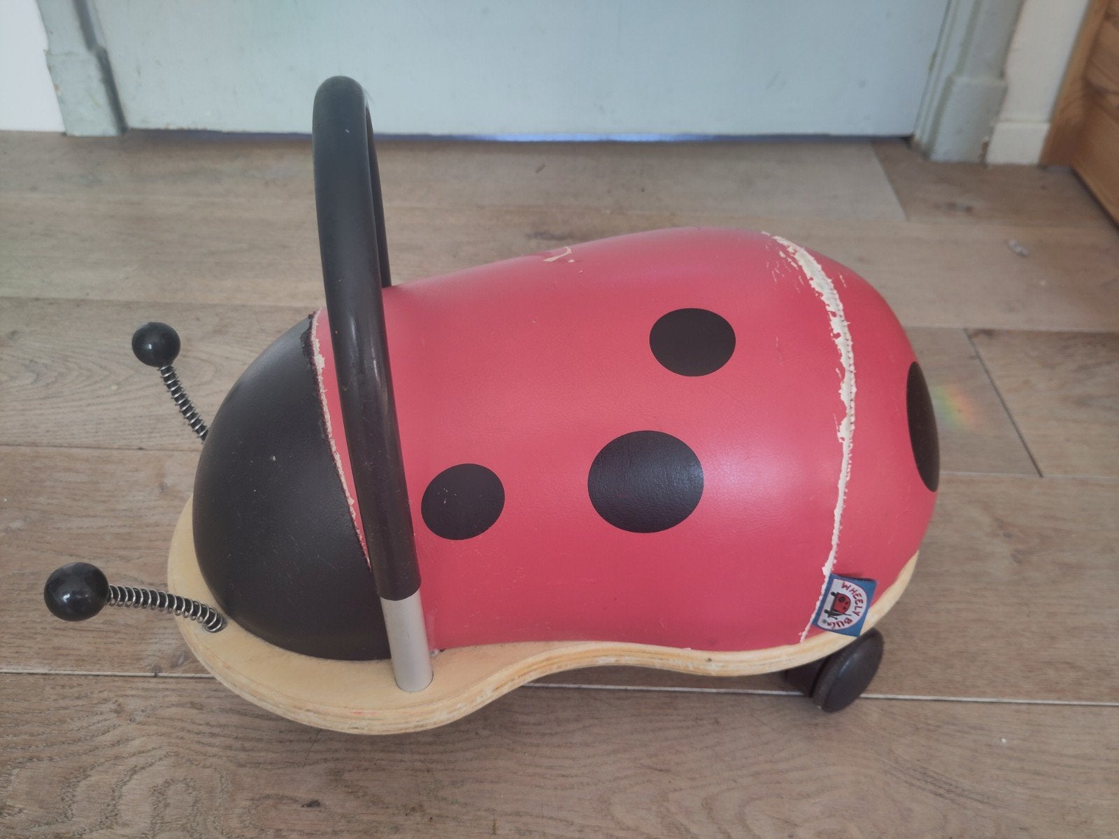 Wheely Bug Lieveheersbeestje - Gebruikt maar functioneel, Ophalen, Gebruikt, Loopvoertuig