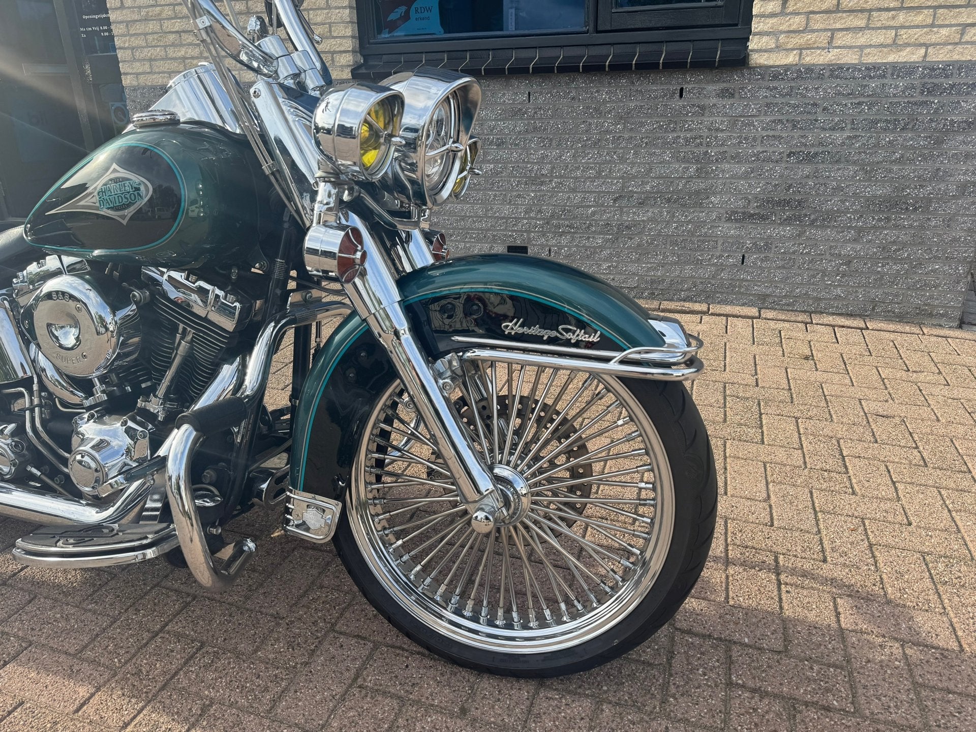 Harley Davidson 88 FLSTC Heritage Classic - Chicano style, Motoren, Chopper, 1449 cc, Meer dan 35 kW, Handgeschakeld
