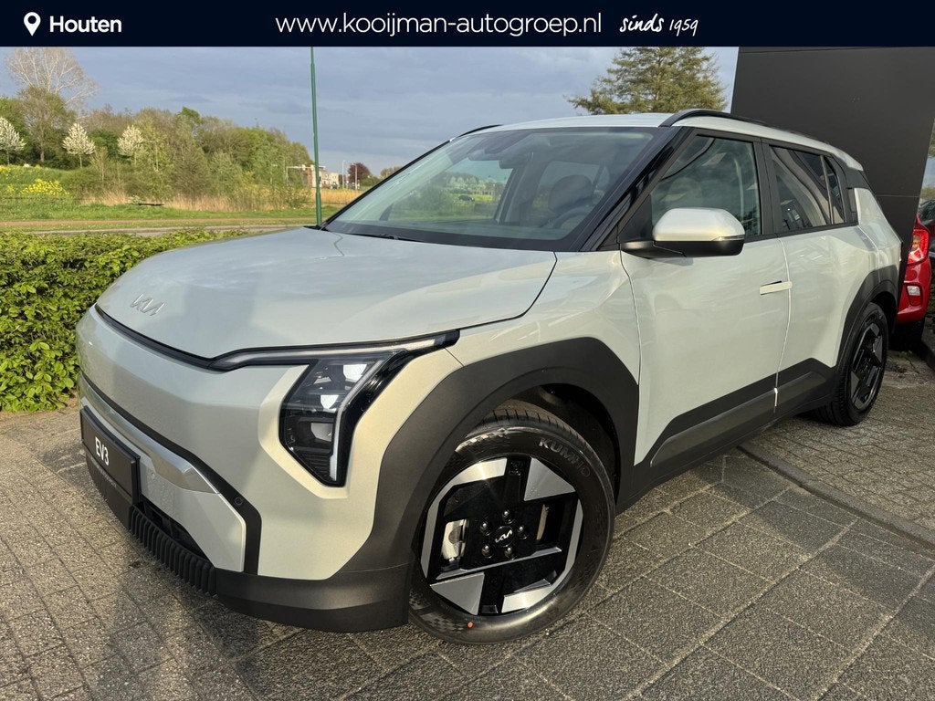 Kia EV3 Plus 58.3 kWh , Snel Leverbaar! Inclusief 3000 Euro, Auto's, Kia, Bedrijf, Te koop, EV3, ABS, Achteruitrijcamera, Adaptive Cruise Control