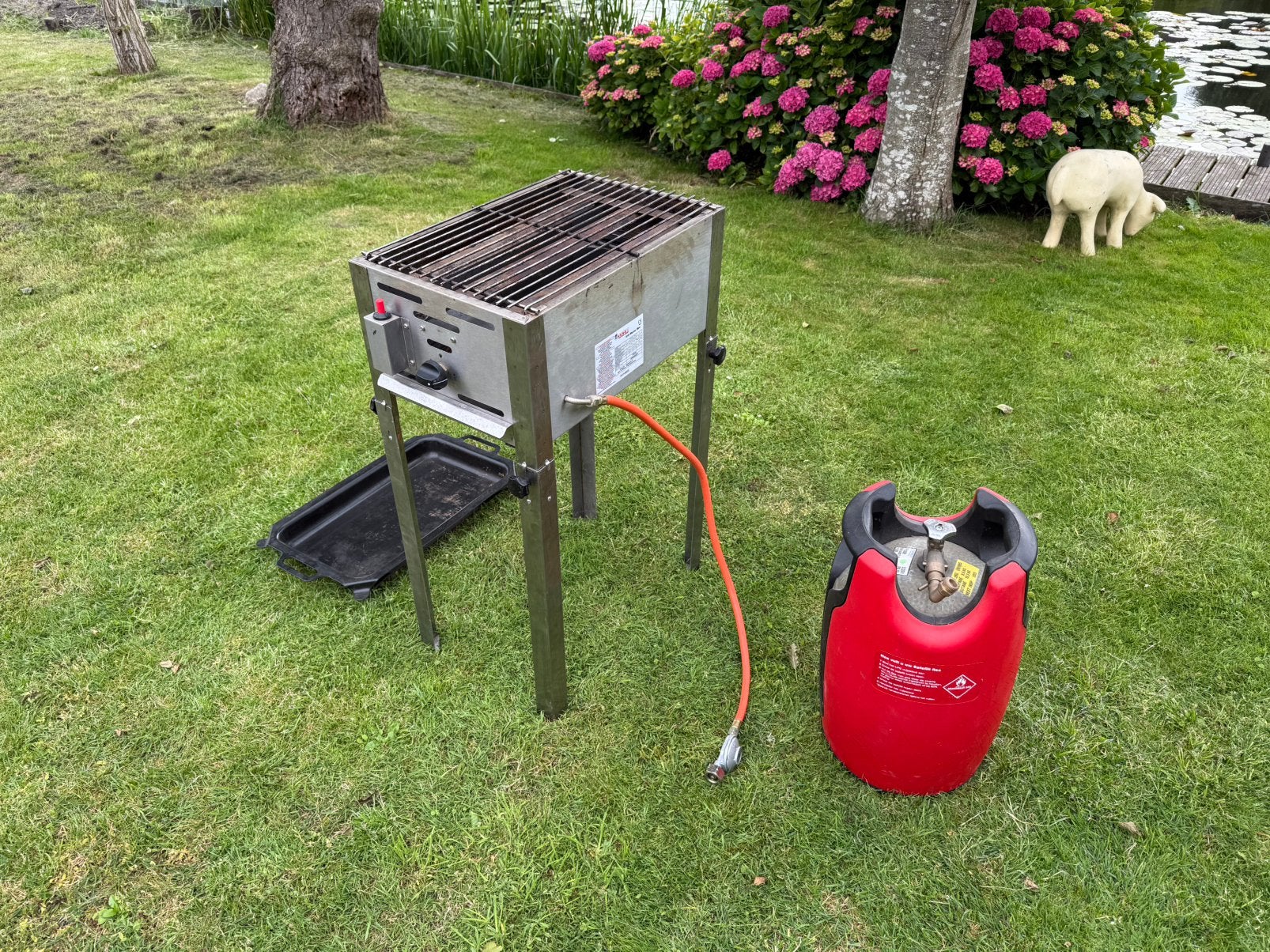 RVS Gasbarbecue met bakplaat en LPG gasfles, Ophalen, Gebruikt