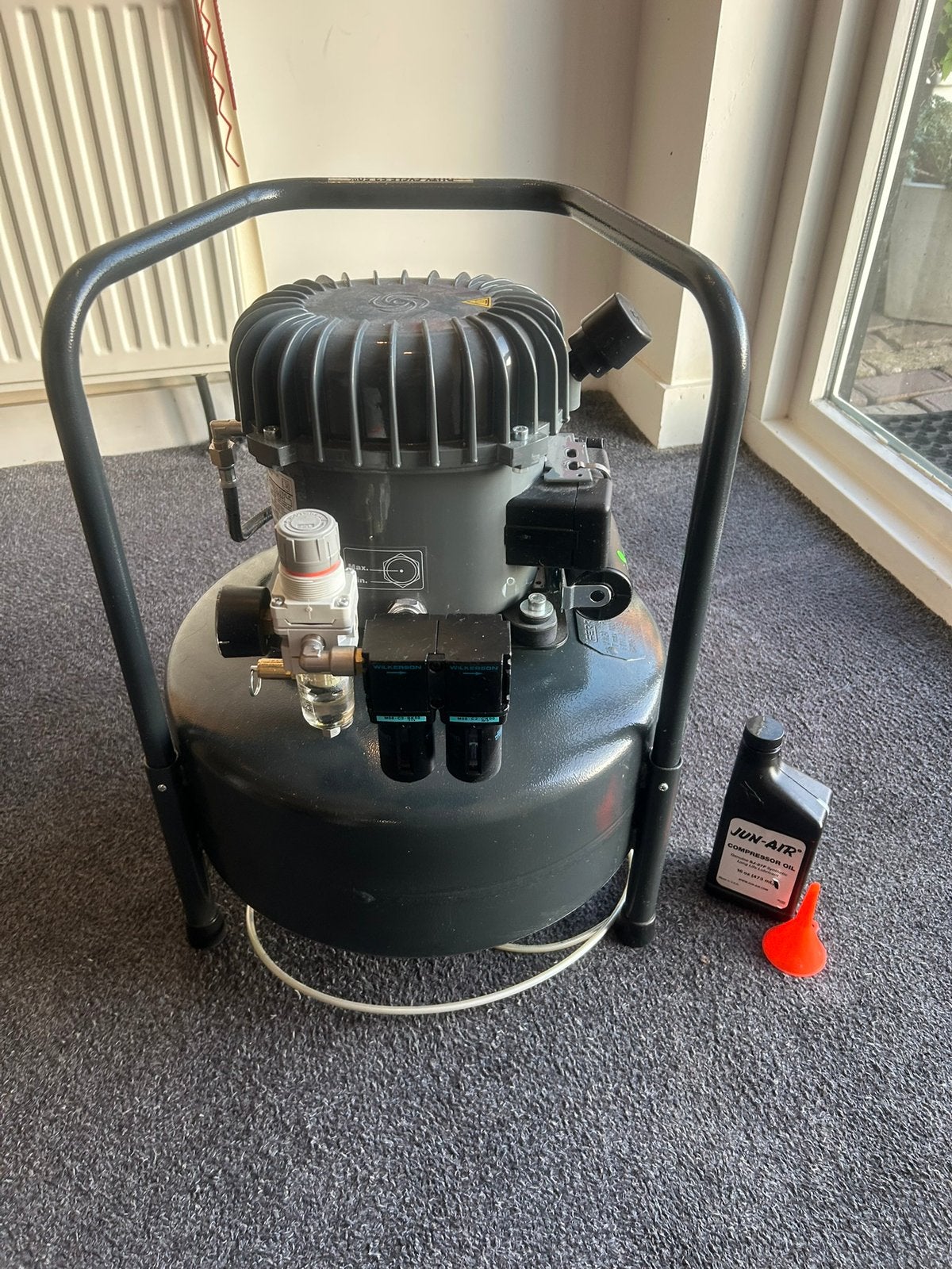 Compressor voor praktijk, Ophalen, Gebruikt